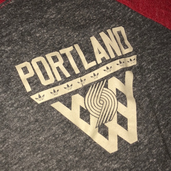 Shirt - Picture 3 of 4